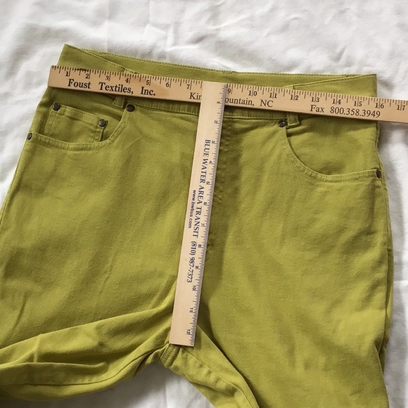 GEIGER Collections Jeans Chartreuse High Rise Straight Leg Zip Front - Picture 6 of 9